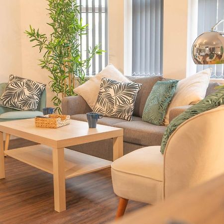 Principality Suites; Three Bed By Property Promise Cardiff Eksteriør billede
