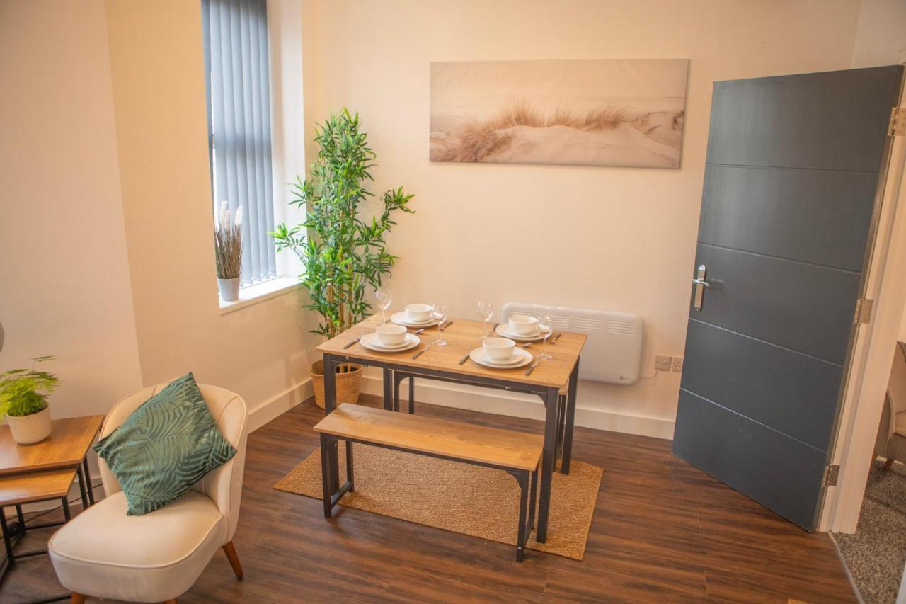 Principality Suites; Three Bed By Property Promise Cardiff Eksteriør billede