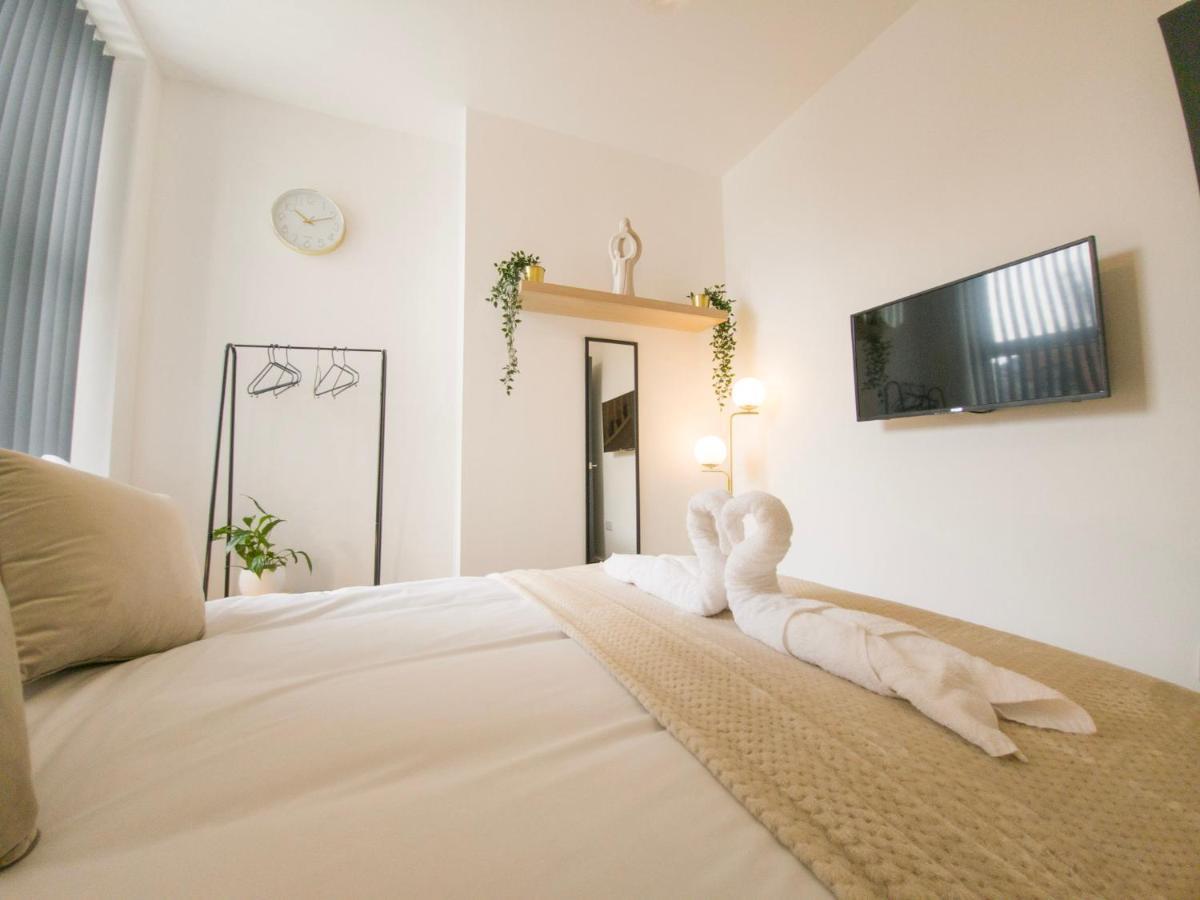 Principality Suites; Three Bed By Property Promise Cardiff Eksteriør billede