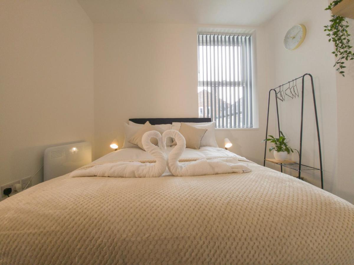 Principality Suites; Three Bed By Property Promise Cardiff Eksteriør billede
